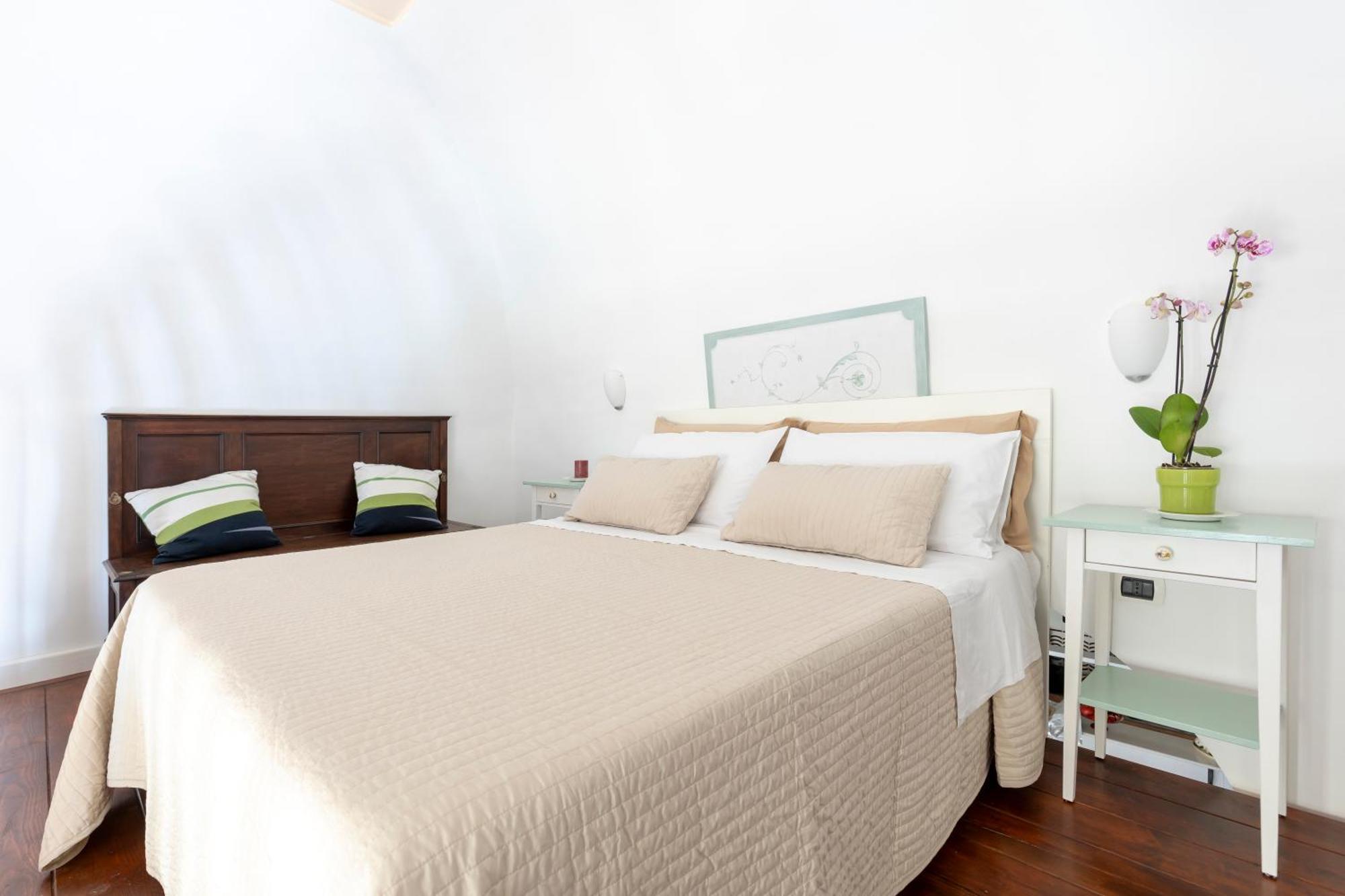 Niloufar Residence Napoli Zewnętrze zdjęcie